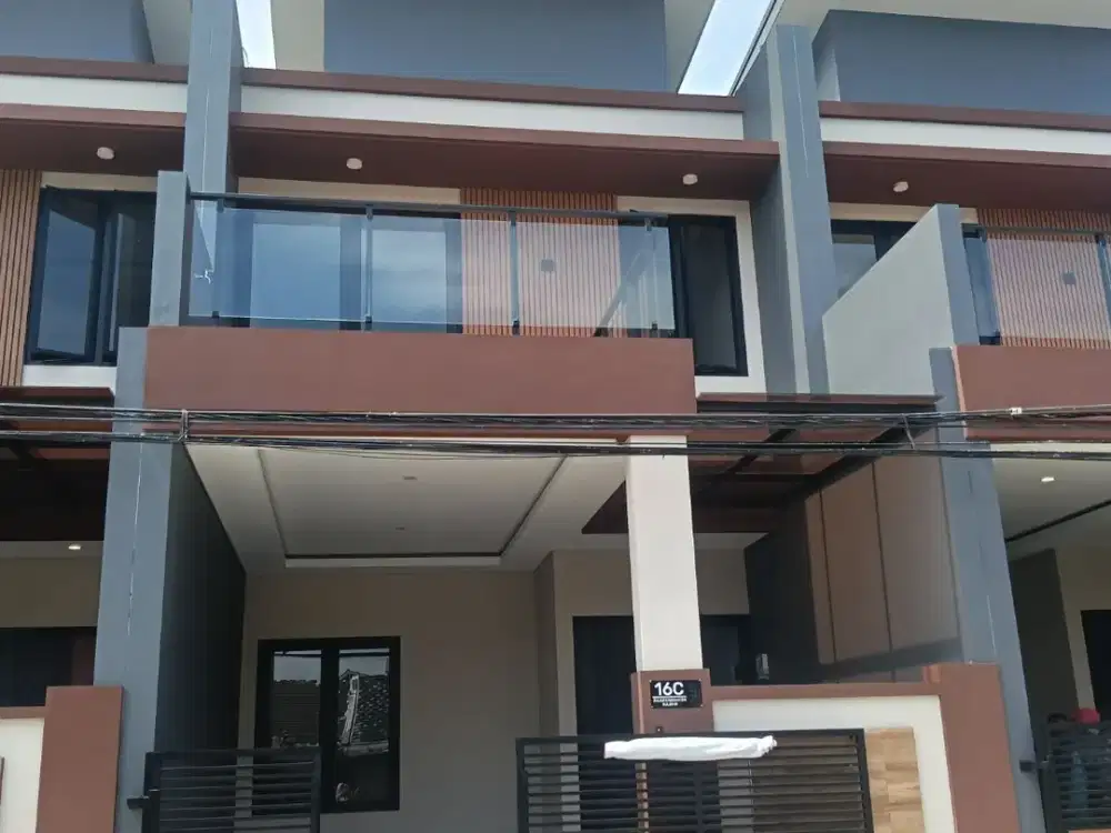 CANTIK BANGET Rumah Tropical Modern di Arcamanik Bandung dijual