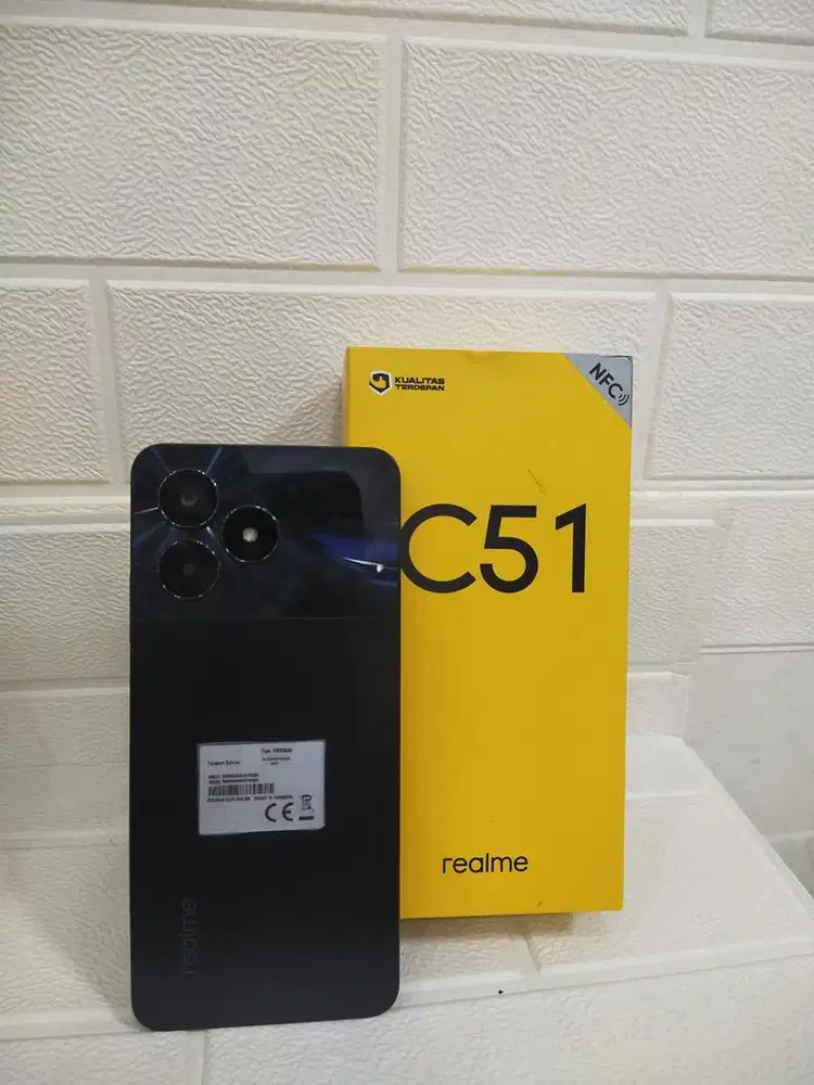 Realme C51 4/64 grs resmi full set
