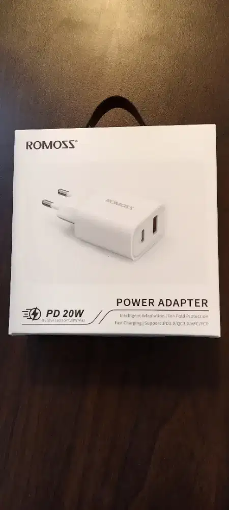 Romoss AC20RD Fast Charging Charger Adapter + PD 20W