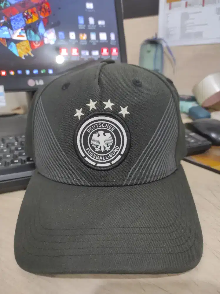 Jual topi Adidas Jerman