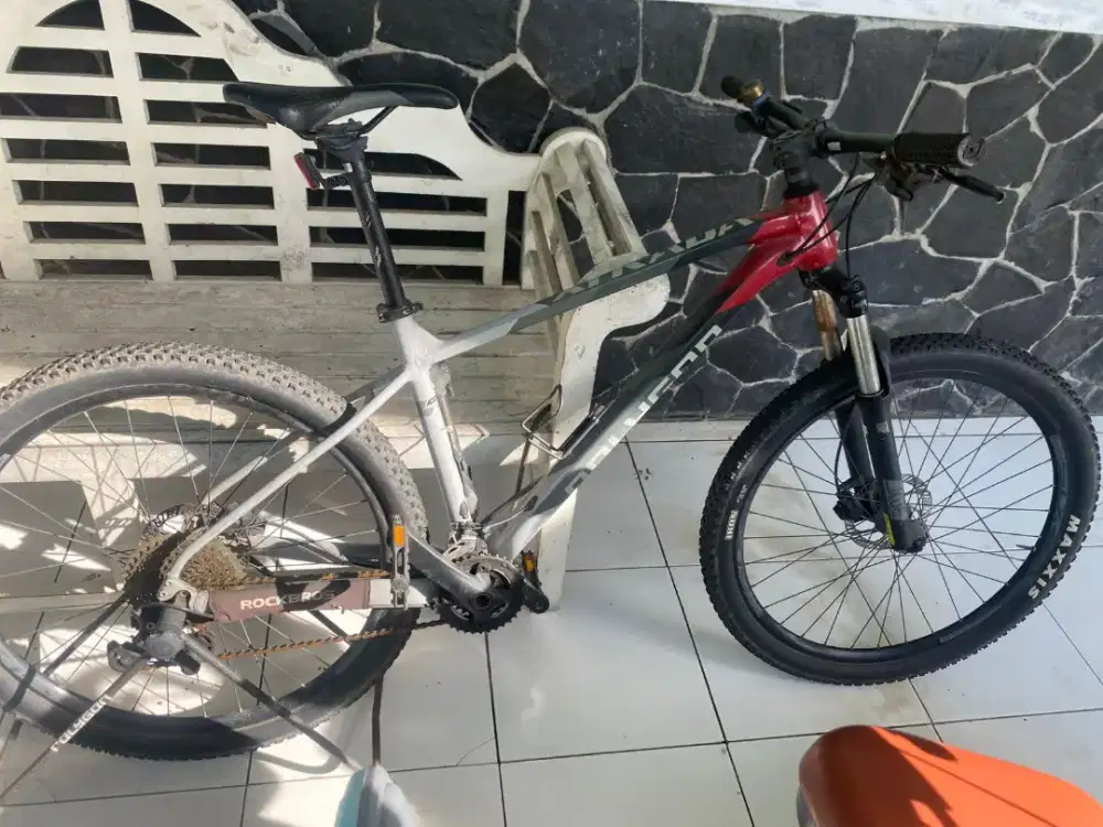 Sepeda gunung XTRADA 5