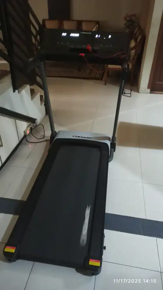 Treadmill Kinetic Motorized 12P