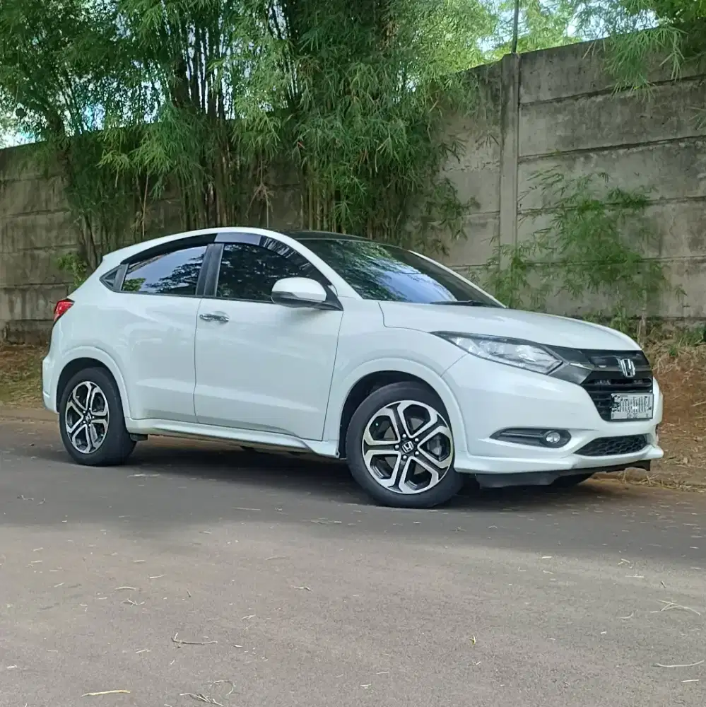 (CASH) HONDA HRV PRESTIGE 2016 A/T PUTIH