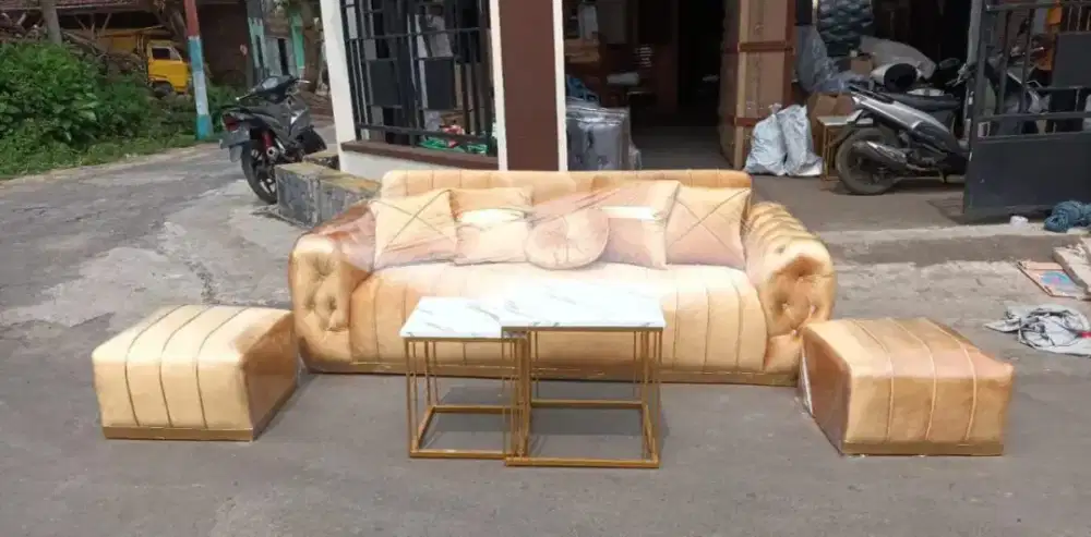 Sofa Minimalis 2puff & Meja Besi