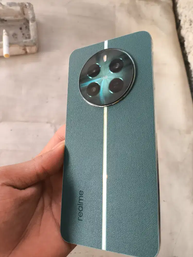 Mahar realme 12 plus 5G kelengkapan hp cas ori RAM 8/256