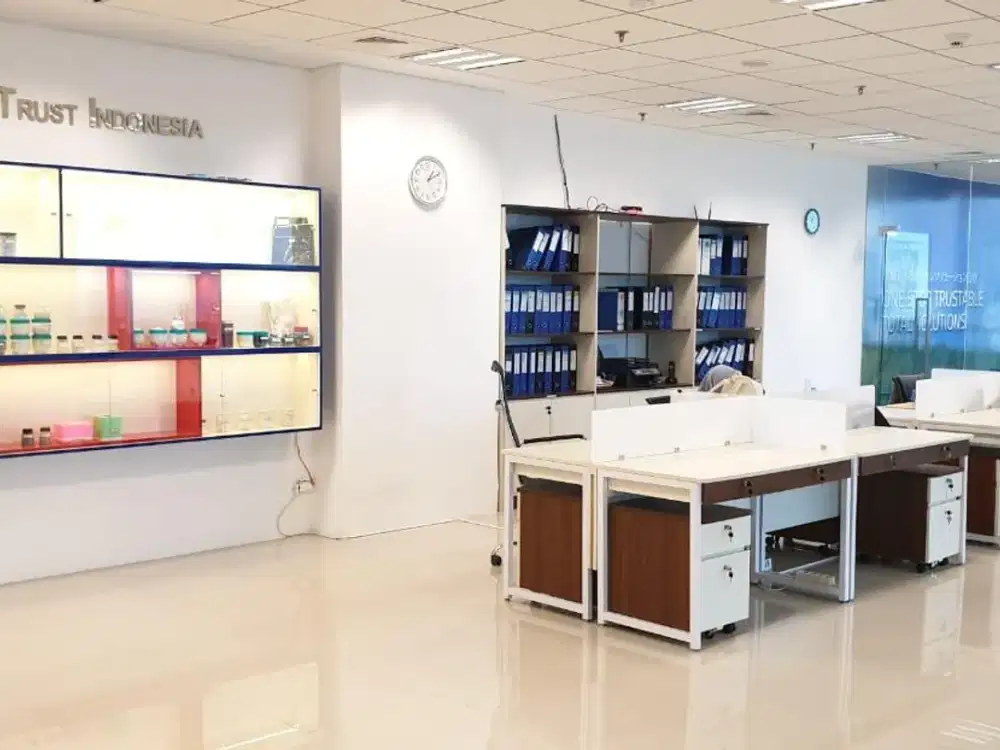 Dijual Ruang Kantor 240 sqm di Manhattan Square TB Simatupang, Jakarta Selatan