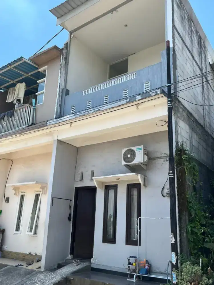 DIJUAL MURAH RUMAH 2 LANTAI SIAP HUNI KREMBANGAN, TAMAN, SIDOARJO