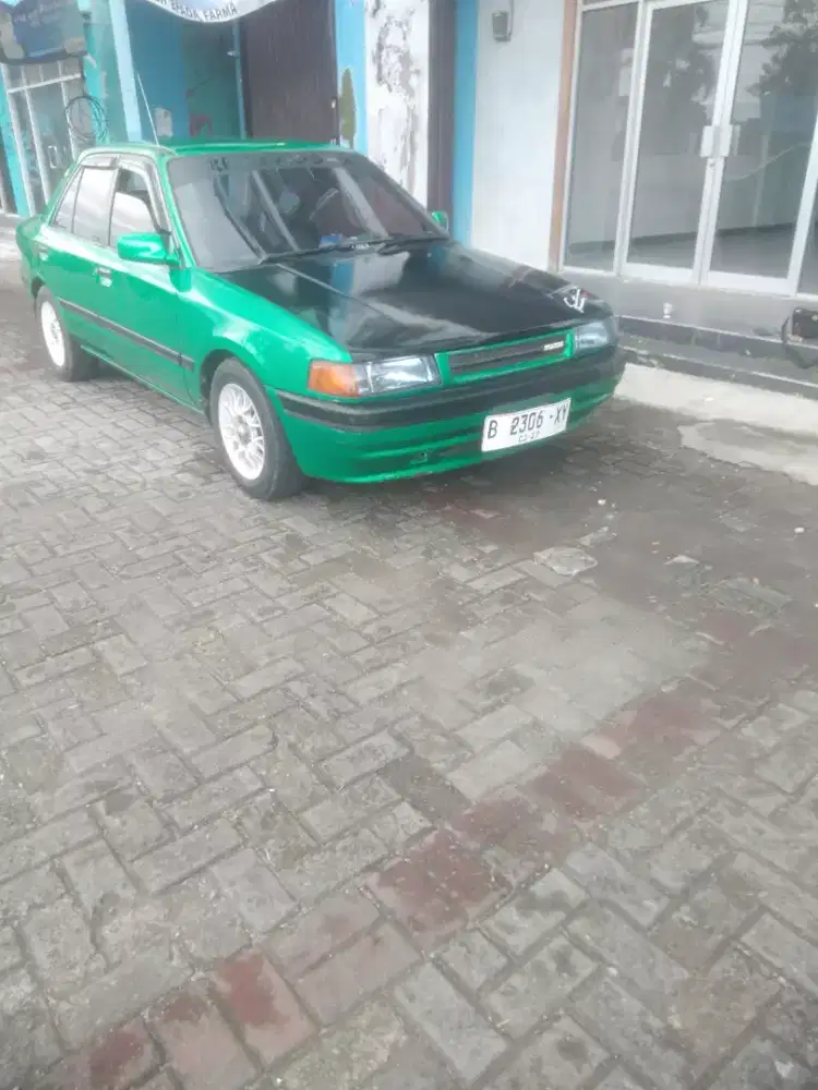 Mazda intervay THN 1990 pajak hidup