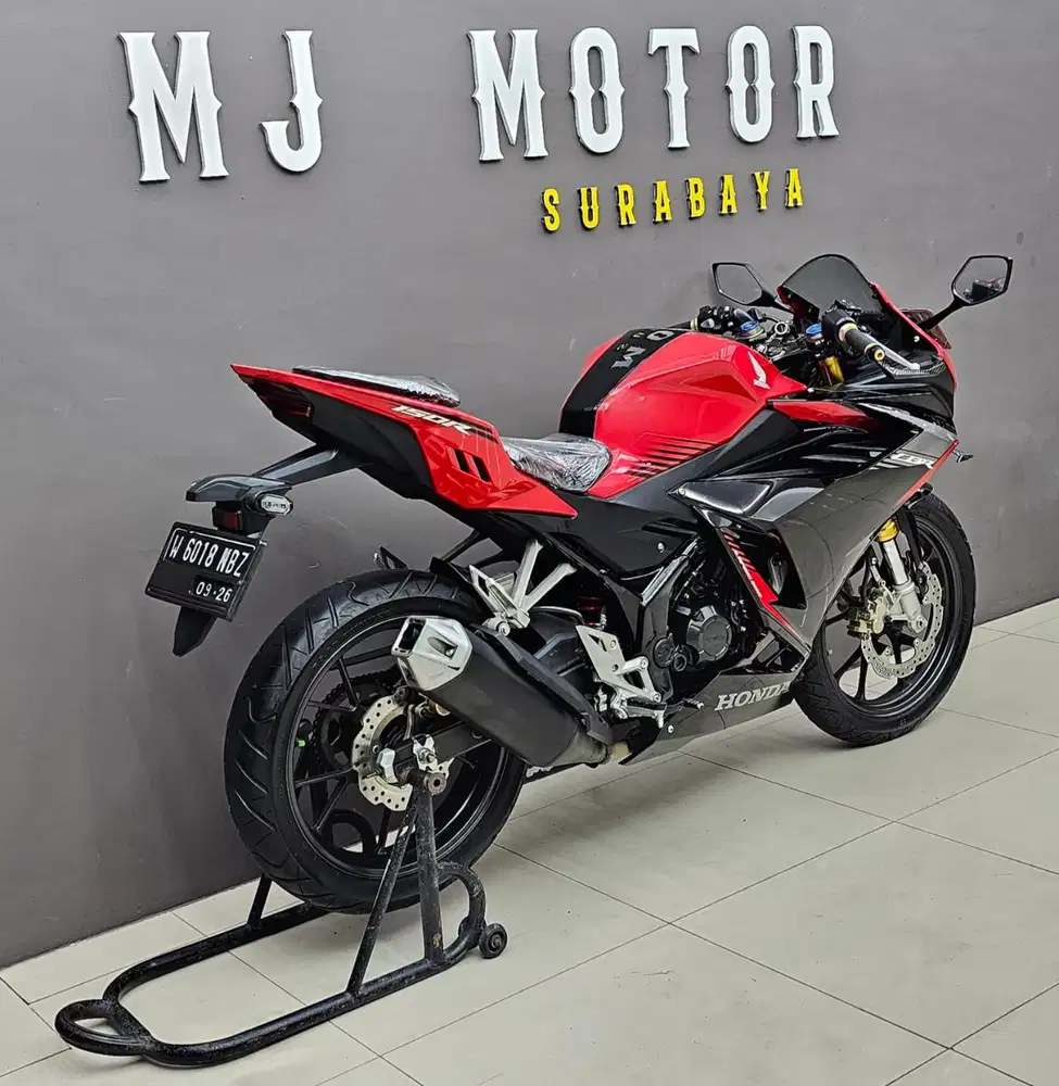 KREDIT DP 500 RB // Honda CBR 150 R tahun 2021