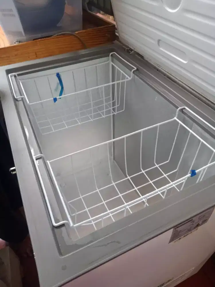 FreeZer changkong 200 liter