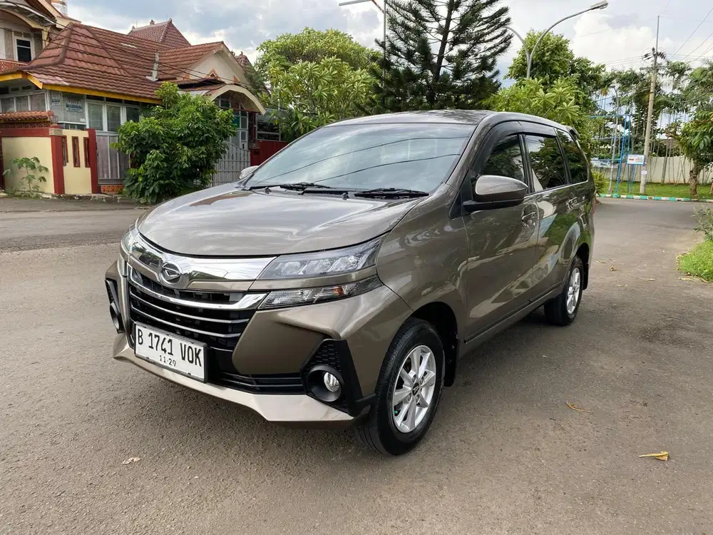 Xenia R Matic 2019