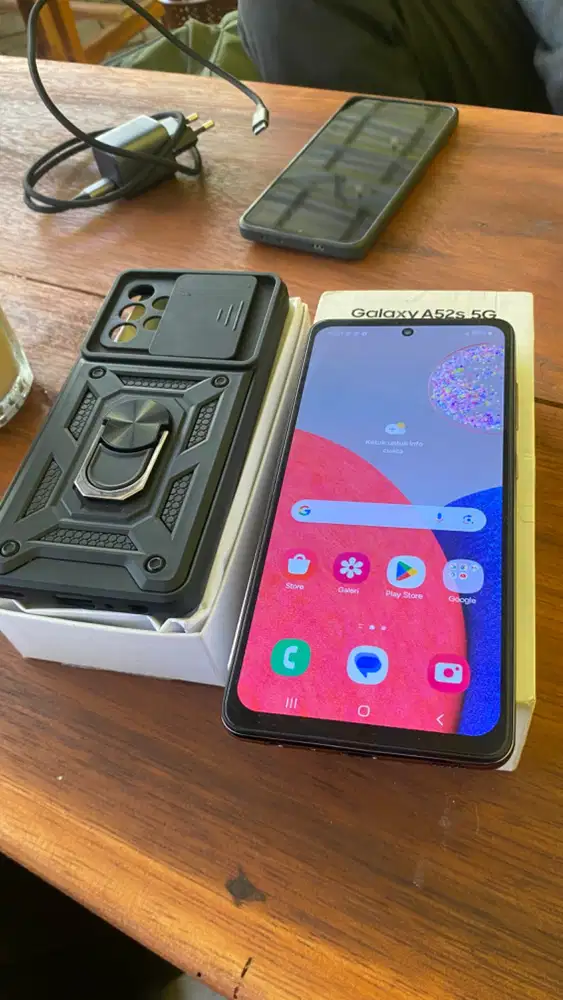 Samsung a52s 5G 8/256 gb Bonus softcase