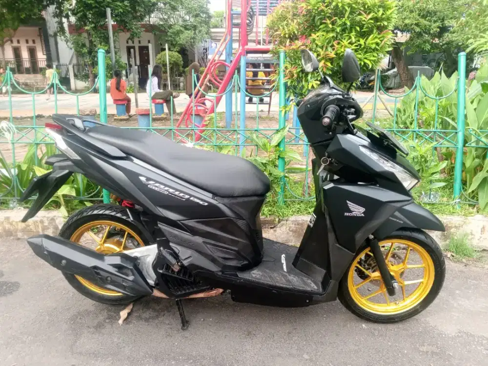 HONDA VARIO FI LED 150 ISS 2016 pajak panjang/B.dki