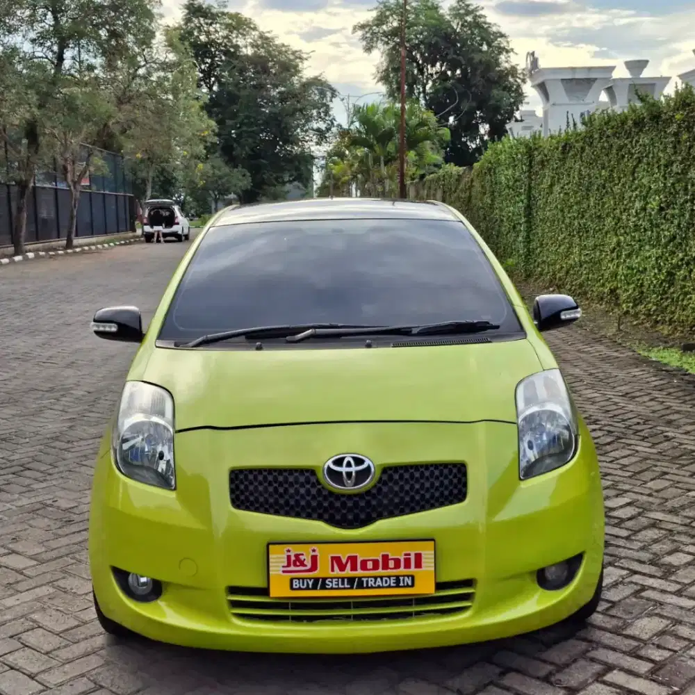 RARE ITEM! TOYOTA YARIS E AUTOMATIC THN 2007 CITRUS MICA METALLIC