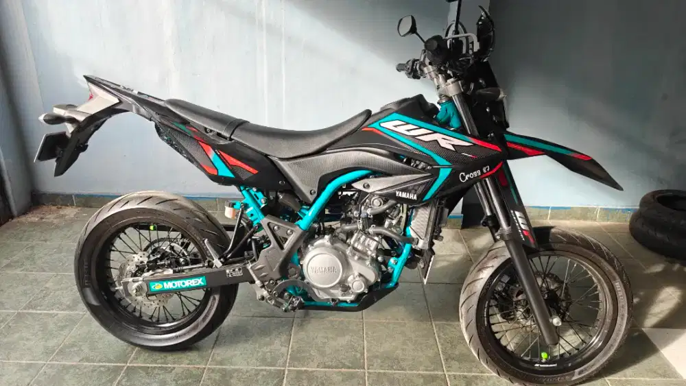Yamaha Wr 155-Supemoto