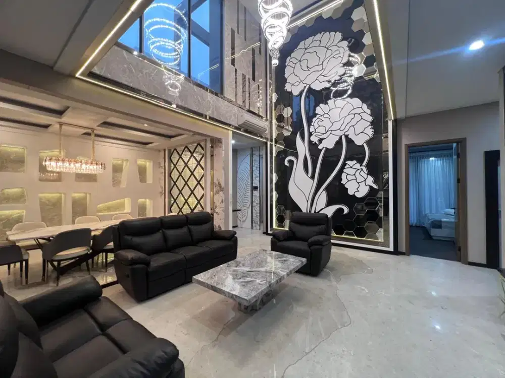 Disewakan Segera Rumah Mewah Full Furnished Ada Lift Dan Pool di Zora BSD