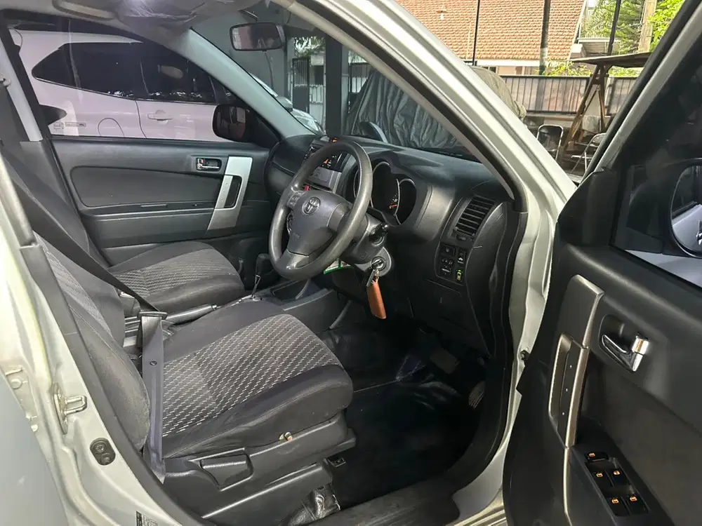 Toyota Rush 2014 Bensin