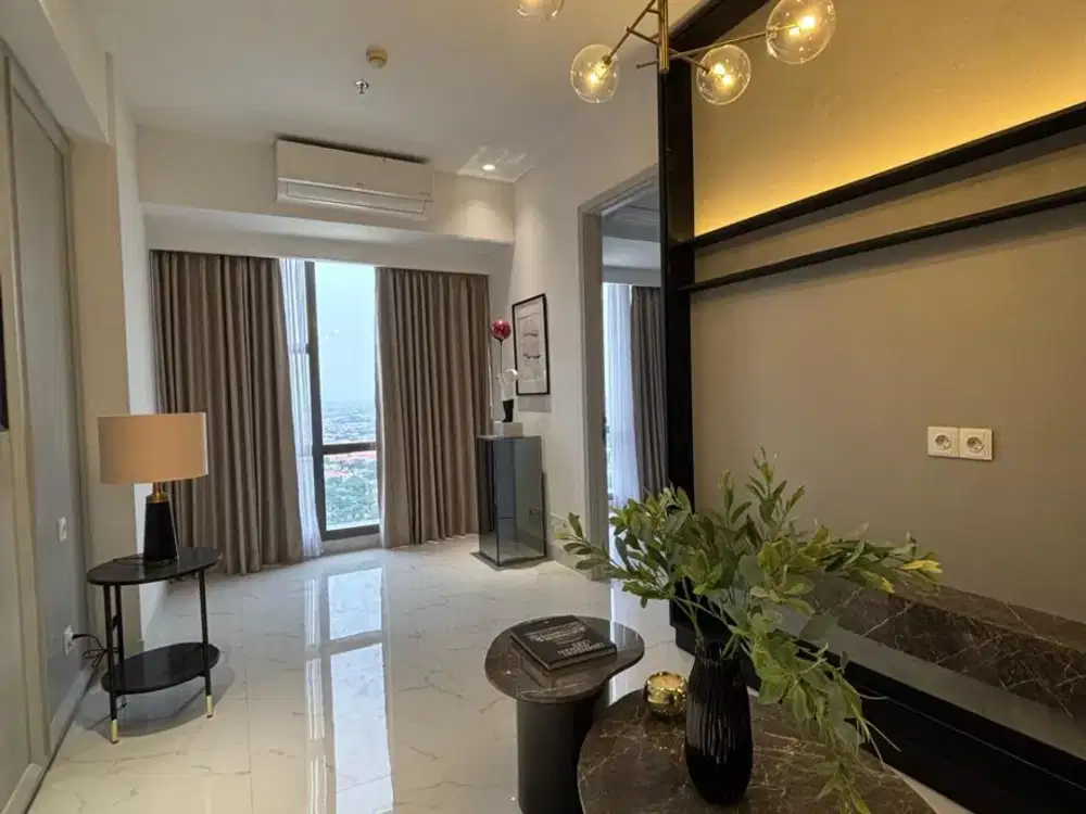 LAVIZ MANSION CONDO DENGAN PRIVATE LIFT DI PAKUWON MALL SURABAYA , FULL FURNISH MEWAH, MASIH BARU DAN HARGA BAGUS