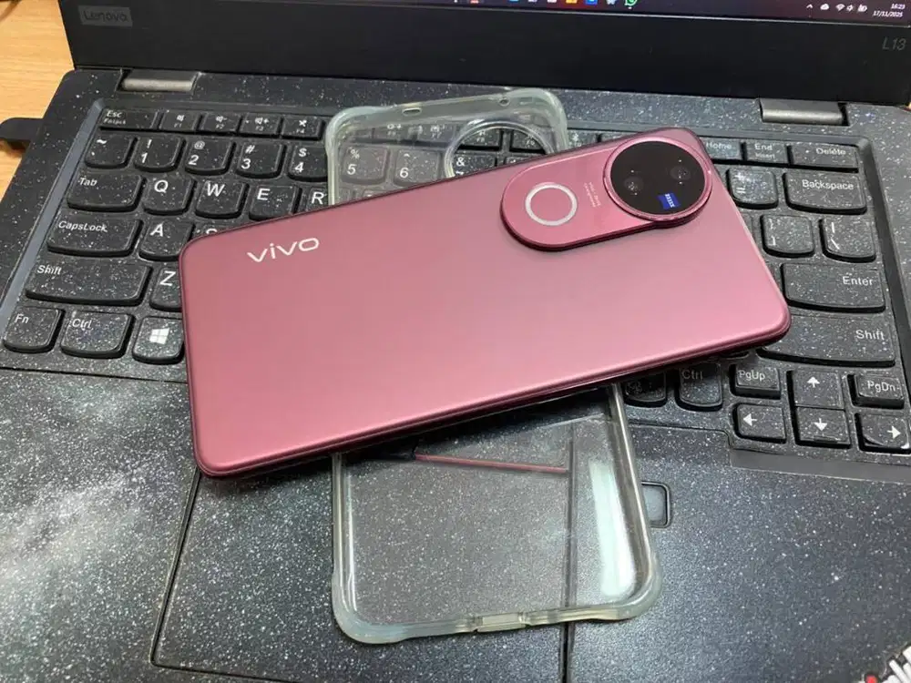 Like New Vivo V50 Red 512GB Seri Tertinggi