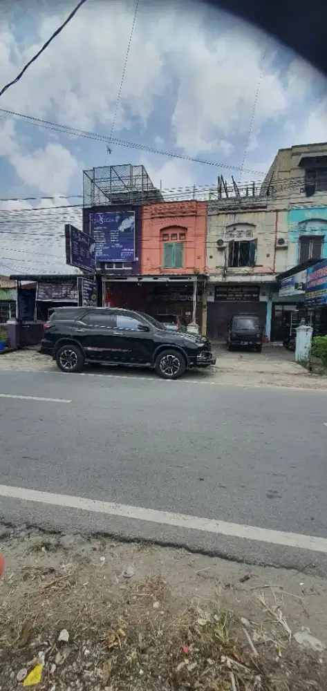 Disewakan Ruko Pinggir jalan, JI. Setia Luhur Komplek Griya Millenium
