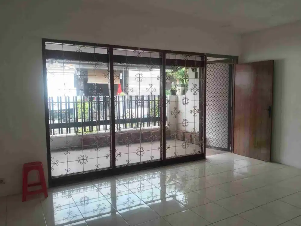 Rumah kontrak Lok Ngagel