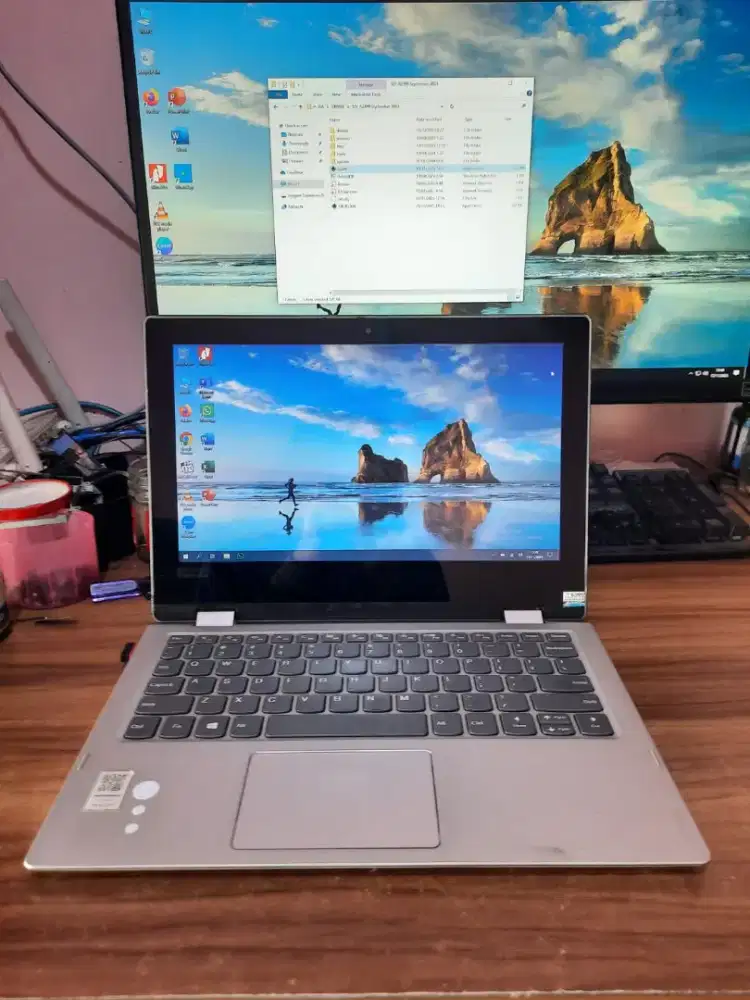 Laptop Murah Lenovo YOGA 330-11IGM RAM 4 GB SSD 128 GB