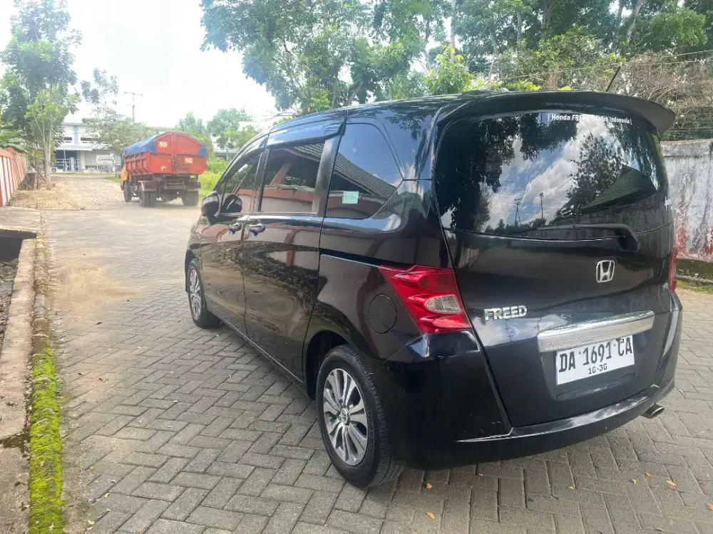Honda freed 2010 ac digital