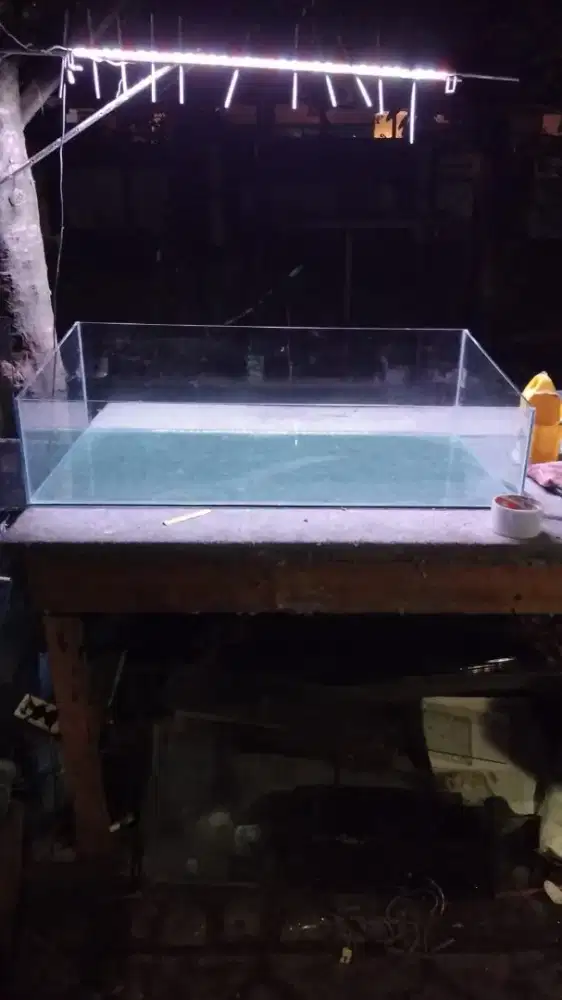 DIJUAL AQUARIUM POLIDARIUM BEKAS