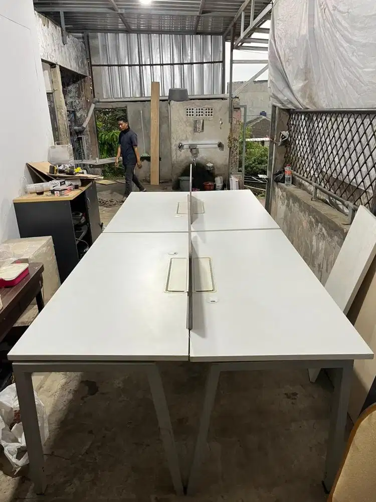 meja partisi kantor second uk 160 x 70 per seat