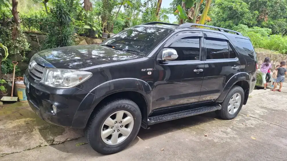 Fortuner 2010 G luxury AT [full ori apik]