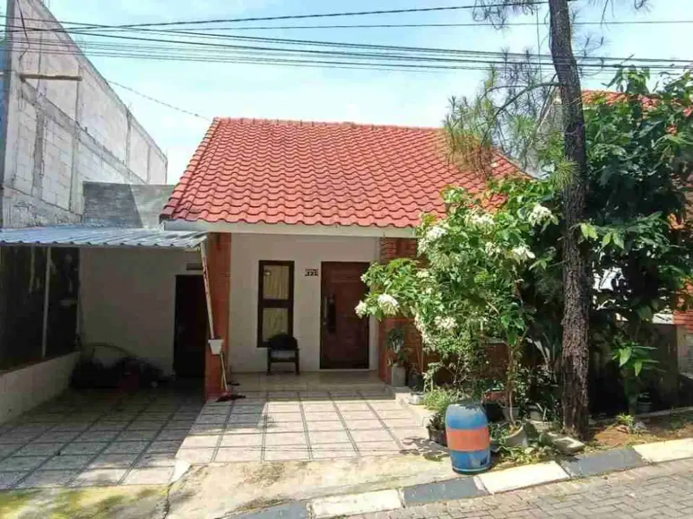 Dijual Rumah Siap Huni Lingkungan Nyaman Aman dan Asri Villa Pinus Banyumanik Semarang