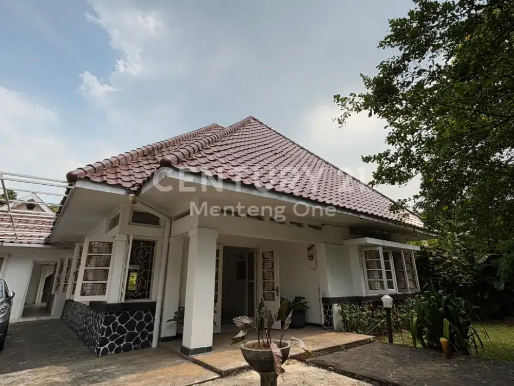 Dijual Rumah 1 Lantai di Kawasan Menteng, Jakarta Pusat – LT 575 m², LB 318 m², 3 Kamar Tidur, Harga 65 Miliar