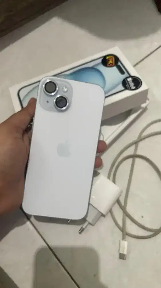 Di jual iPhone 15/128 gb