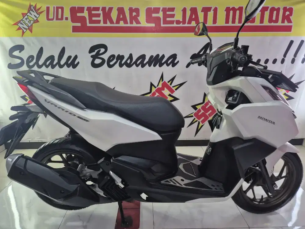 Vario 160 iss cbs keyless 2025 plat L istimewa