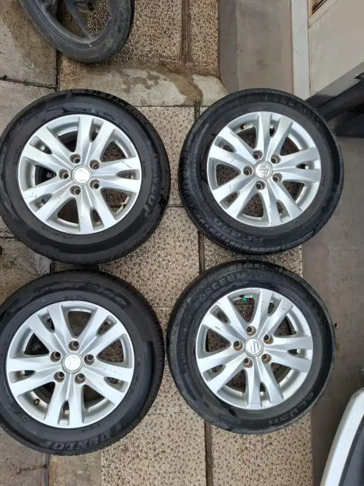 Velg suzuki ertiga