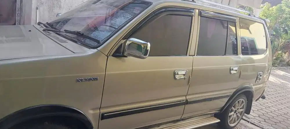 Kijang LSX 2001 bensin