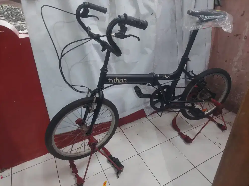 Sepeda lipat Aleoca ukuran 20 ada nomer serinya 700 ribu