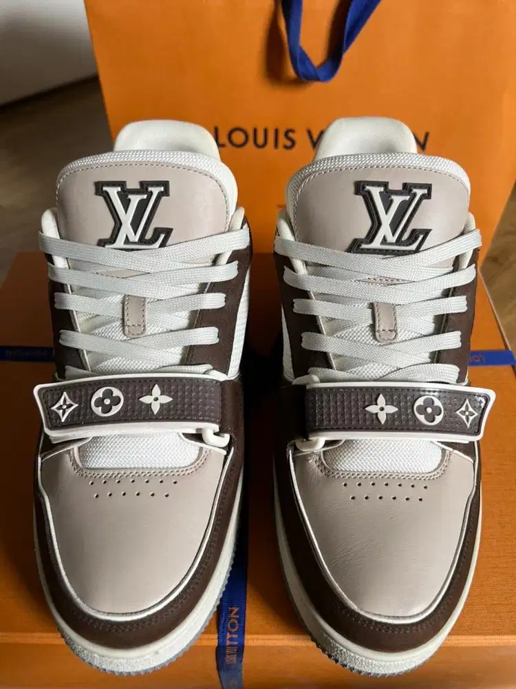 LV TRAINER SNEAKER ( moka )