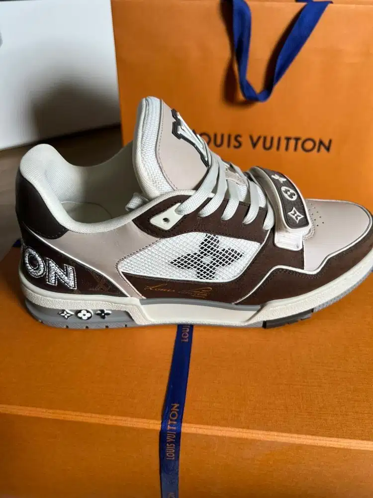 LV TRAINER SNEAKER ( moka )
