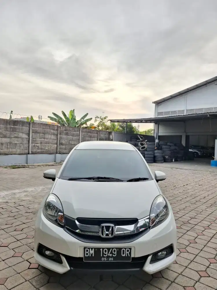 Mobilio 2016 E matic. Km 71rb