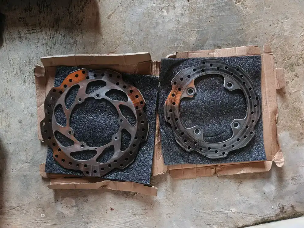 Jual 1 set piringan CRf 150