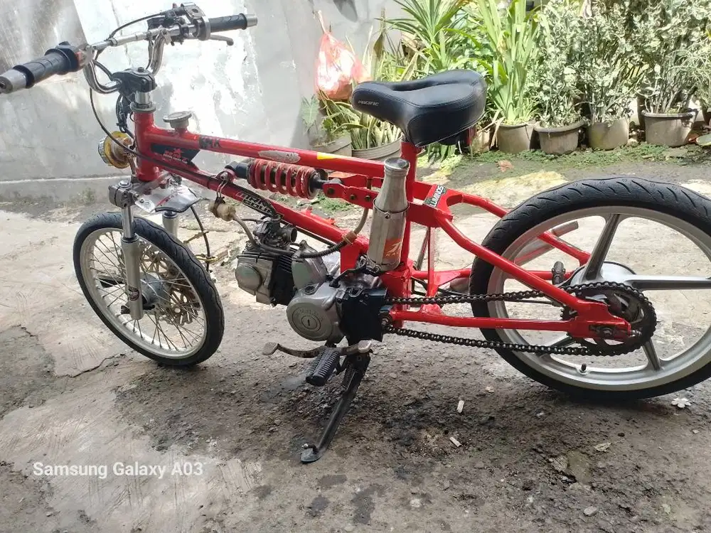 Sepeda bmx custom