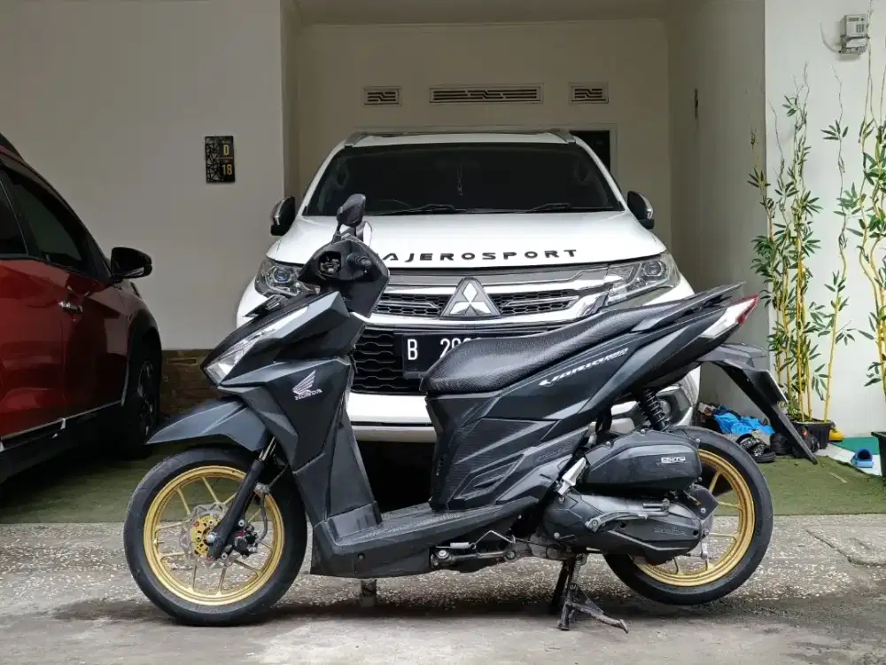 Vario 150 tahun 2018 pajak isi/tt boleh gan cash lebih bagus