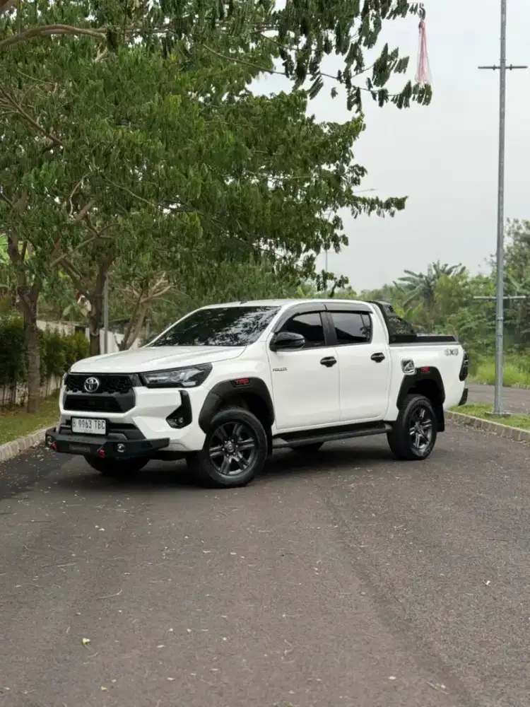HILUX V AT 4X4 2024