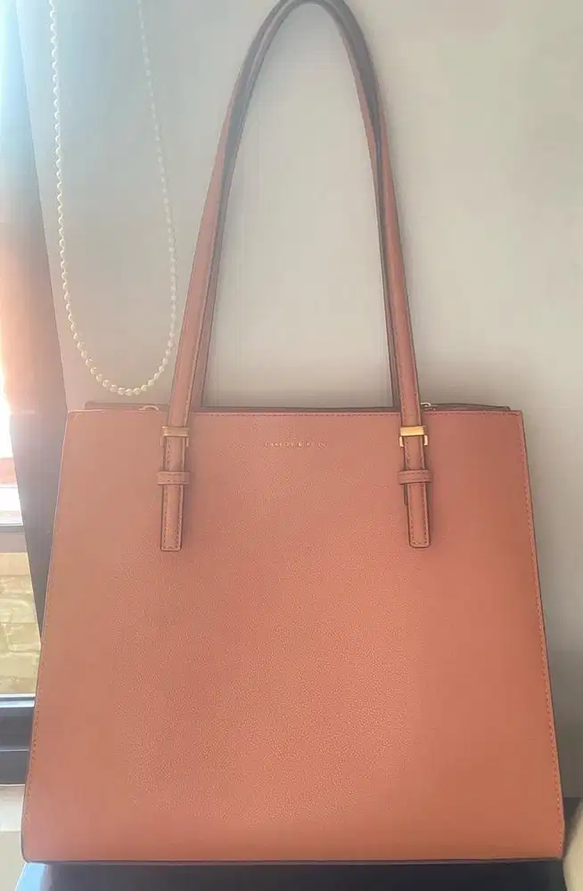 Tas charles and keith ori butik