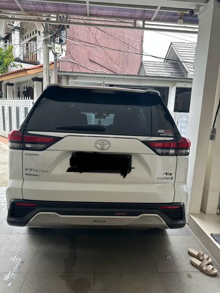 Toyota Innova hybrid Zenix Q 2023 modelista