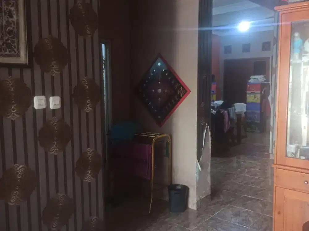 JUAL CEPAT – Rumah Nyaman di Taman Harapan Baru, Bekasi