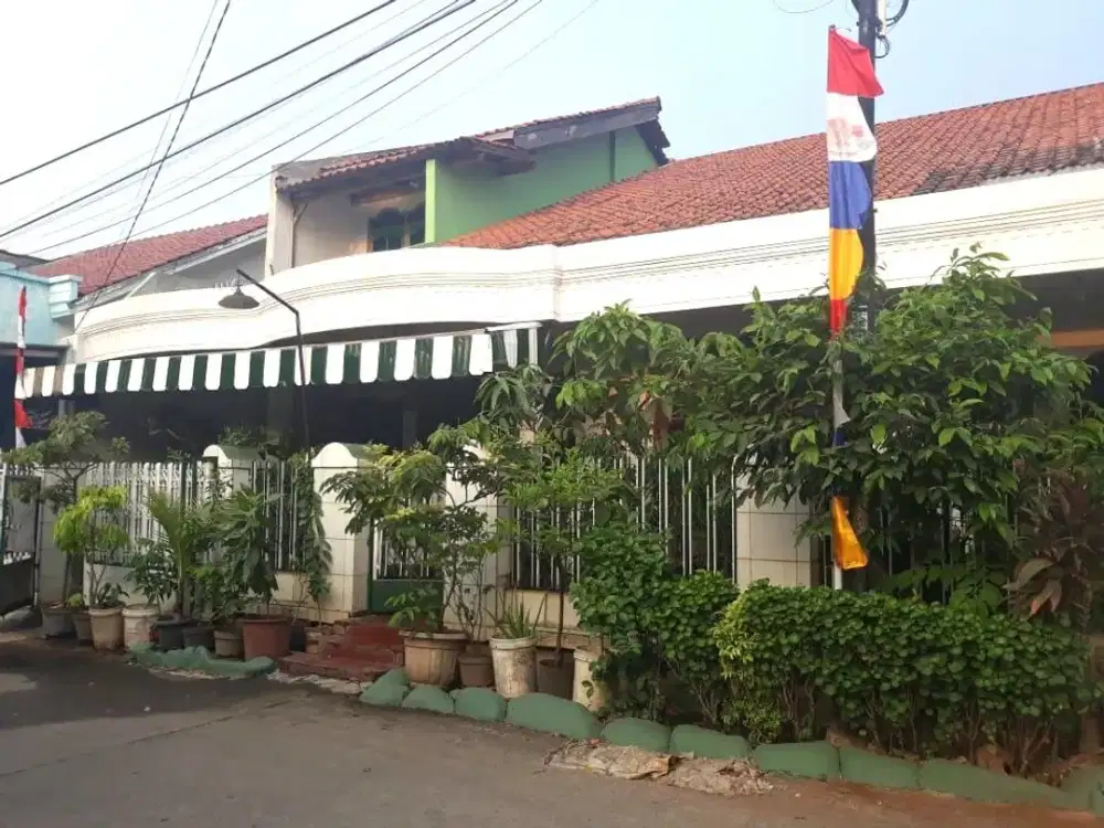 MURAH BAWAH NJOP !! Luas 170 Rumah Komplek Pelni Sukmajaya Depok