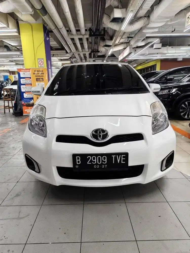 Toyota Yaris J 2013 matic dp ringan good condition