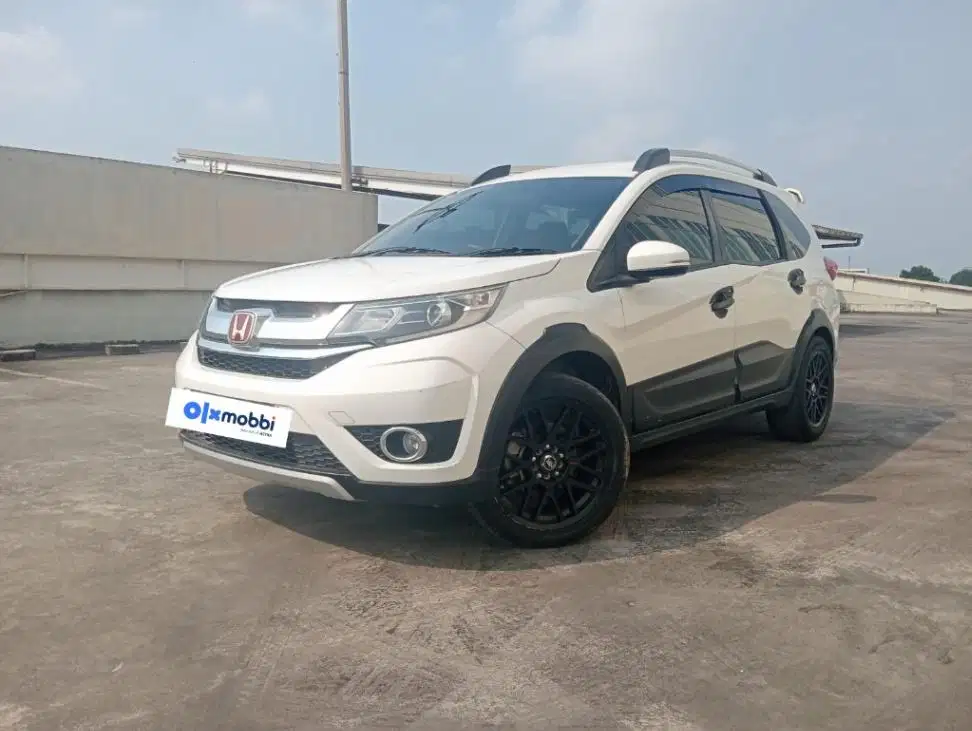 PROMO Honda BR-V 1.5 E Bensin-AT 2018 KKZ